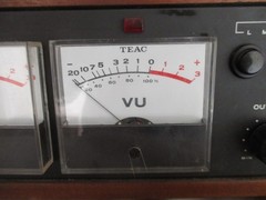Teac Reel To Reel A-4010SL FOR PARTS or REPAIR NOT WORKING.