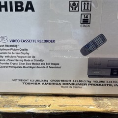 Toshiba W-403 VCR Hi-Fi Video Cassette Recorder VHS Player Recorder NEW