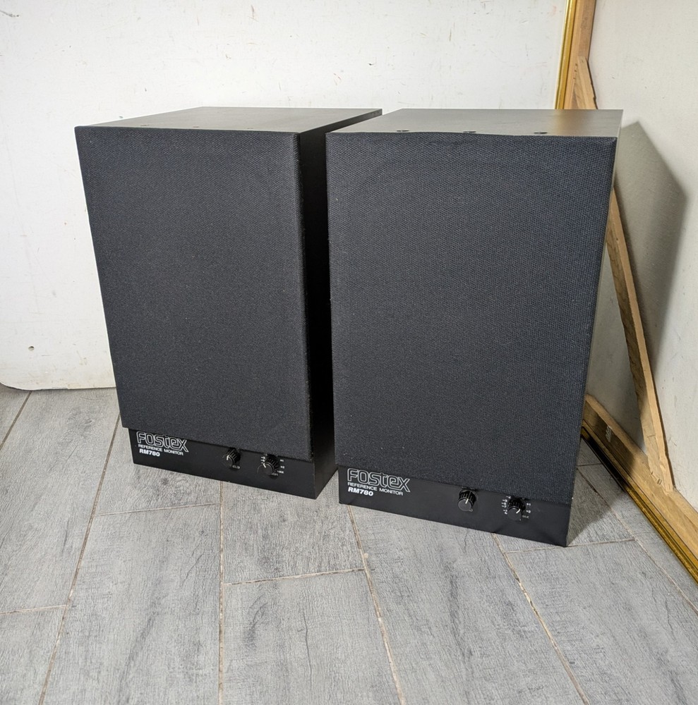 Pair of FOSTEX RM 780 Reference Monitor Speakers RM780 Vintage