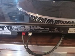 Nice! Clean! Working! Vintage Technics SL-8022 Direct Drive Automatic Turntable
