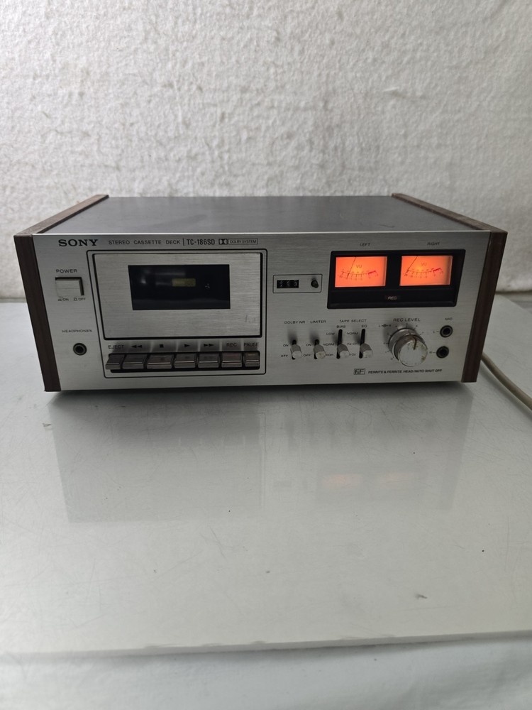 Sony TC-186SD Stereo Cassette Deck for Parts Or Repair Silver Faced Wooden Sides