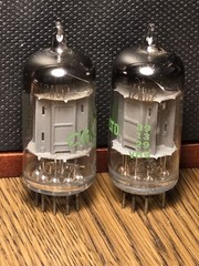 12AU7 Vacuum Tube Pair Sylvania Test NOS 100 % Gray Plate Slant D Get Tube Amp