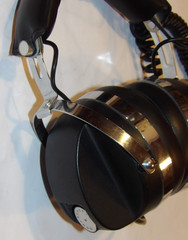 VINTAGE 1970s ELEGA DR-100HR STEREO HEADPHONES! MOD ’70s STYLE! DUAL VOLUME!