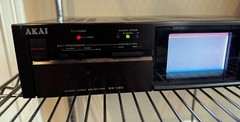 Akai SS-V20 ULTRA RARE Audio Video Selector HiFi 4″ CRT Built in Monitor