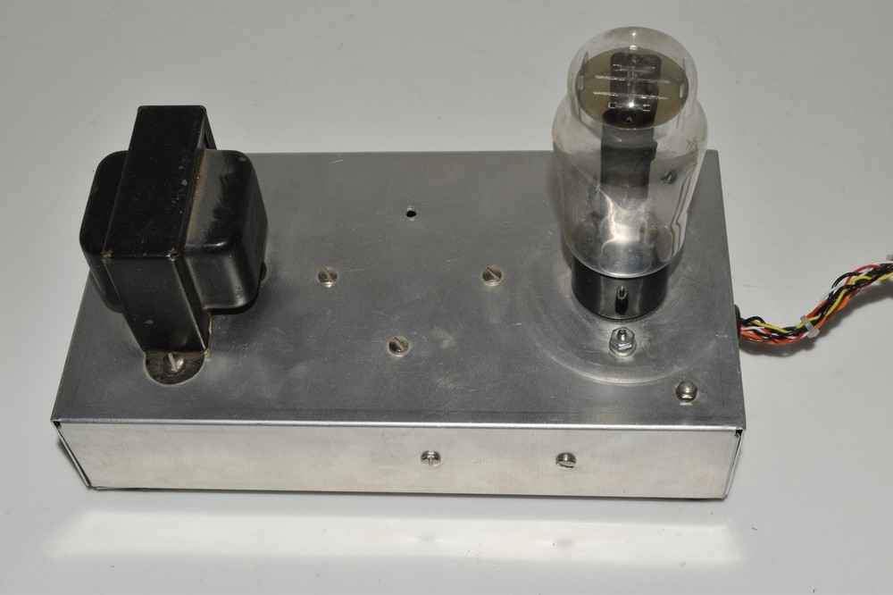 *LL* CUSTOM HEAVY DUTY Tube Amplifier (TYK20)