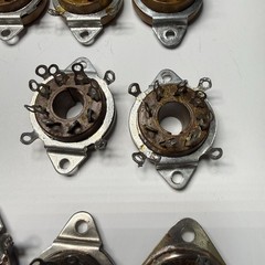 Lot of 14 VINTAGE CINCH 8 Pin OCTAL VACUUM TUBE AMP PARTS SOCKETs 8-PIN