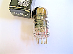 JJ ELECTRONIC 6922/6DJ8 AUDIO VACUUM TUBE TV-7 TESTED.