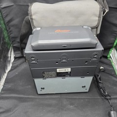 VTG Rampage Audiovox VBP1000 4″ LCD Monitor VCP VHS Player Portable Combo w/Case