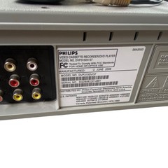 Philips DVP3150V/37 DVD VCR Combo Player 4 Head Hi-Fi Stereo w/ Remote & Cables