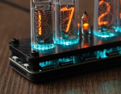 Nixie tube clock. IN-14 6 digits tubes. Carbon fiber case. USB-type C