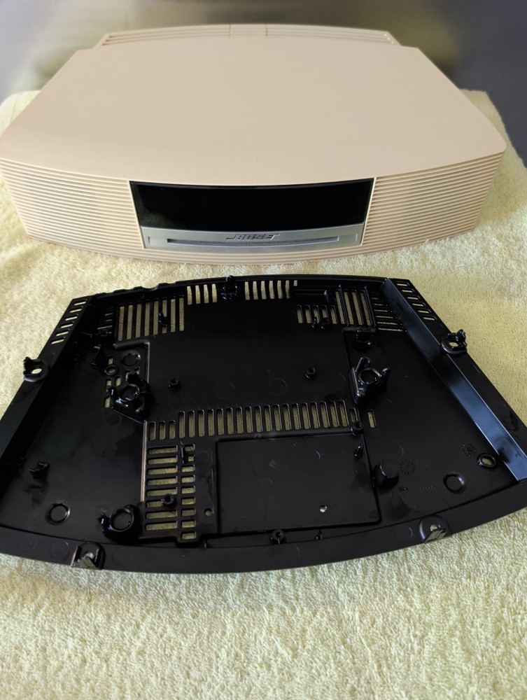 Bose Wave AWRCC 2 top & bottom shell covers White Replacement