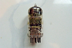 FAB MULLARD ECC81/12AT7 10M MASTER SERIES TUBE