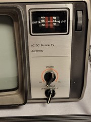 Vintage 1983 Portable TV Radio JC Penney 685-1036A CRT Made In Taiwan