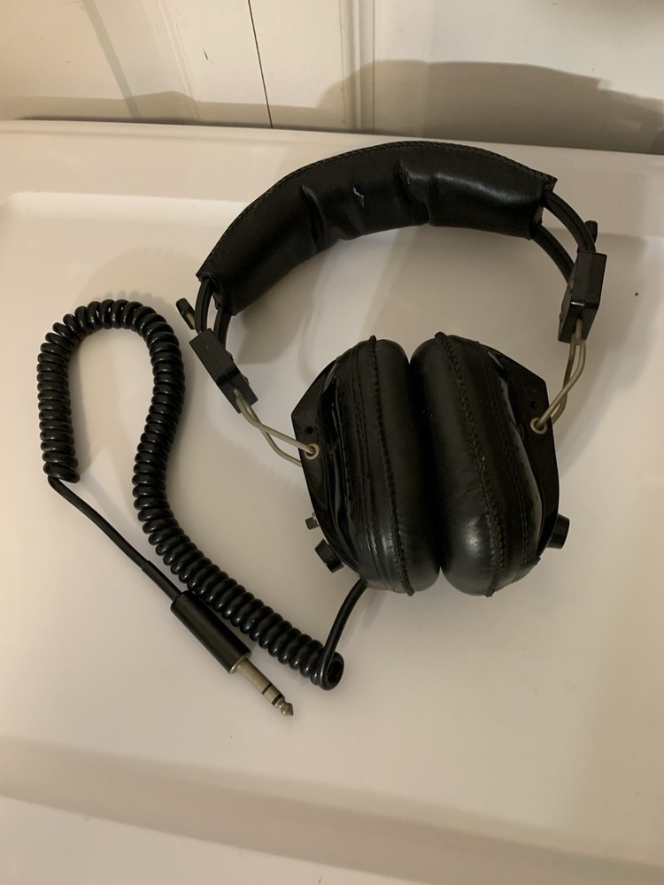 Vintage 1975 Le-Bo Stereo Headphones TA-302 Japan 8 OHM Coiled Cord 1/4 in Jack