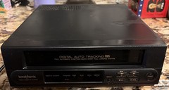 Broksonic VPDT-648 VCR Video Cassette Player Full Auto VHS Tested No Remote
