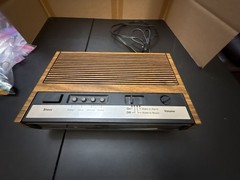 General Electric 7-4630B Vintage AM/FM Digital Clock Radio with Woodgrain Finish