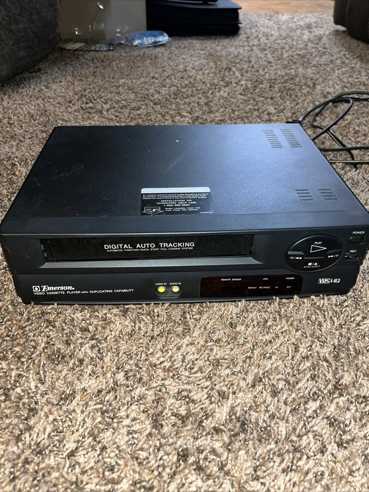 Emerson VCPR205 VCR VHS Player – Tested & Working No Remote or Cables – Vintage