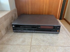 Vtg Hitachi VT-1300A 3 Head VHS VCR 1980s Clock Made in Japan For Parts Repair