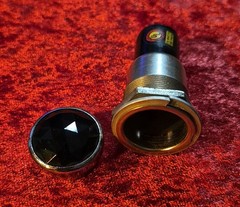 Vintage Drake 75AP Indicator Light Jewel Cut Green Lens 75 Watts 125 Volts