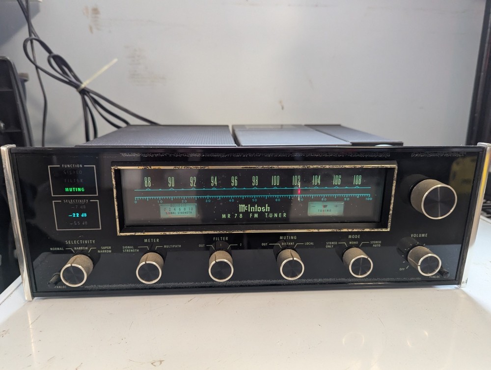 McIntosh MR78 Stereophonic FM Tuner