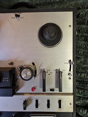Vintage Roberts 771X Reel to Reel Recorder/ Player. Tested-Belts Slipping.
