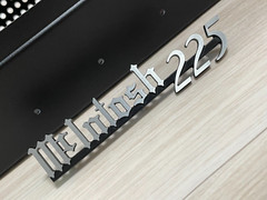 McINTOSH MC225 AMPLIFIER LOGO EMBLEM BADGE BLACK+BRUSHED – for DIY