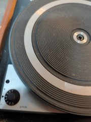 Dual 1226 & 1246 Automatic Turntable Parts Lot w/ United Audio Cabinet Tonebar