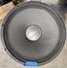 VINTAGE 1970’s JBL ALNICO K130-8 15″ 8 OHMS SPEAKERS (3)
