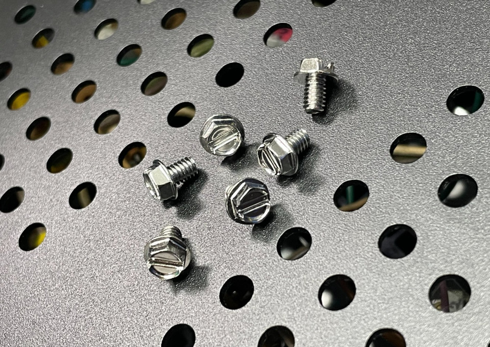 McINTOSH MC240 MC275 TUBE AMPLIFIERS BOTTOM COVER SCREW BOLTS
