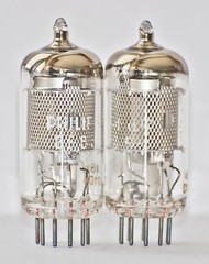 PHILIPS (VALVO) EF83 PERFECTLY MATCHED PAIR (2 tubes). NOS NIB TESTED STRONG