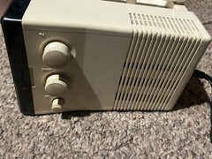 GE Spacemaker Vintage Television 5” 7-7160A Am/fm Radio Mountable CRT TV VIDEO