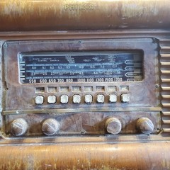 Vintage Philco AM Radio 10493-A 41-255 | Tube Radio | UNTESTED (READ)