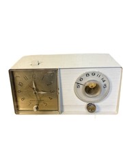 Vintage General Electric Model C-403 5-Tube AM Radio Alarm Clock US Made MCM