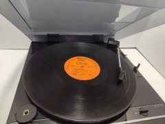 Fisher MT-m46 Stereo Turntable Made in Japan – NEEDS WORK