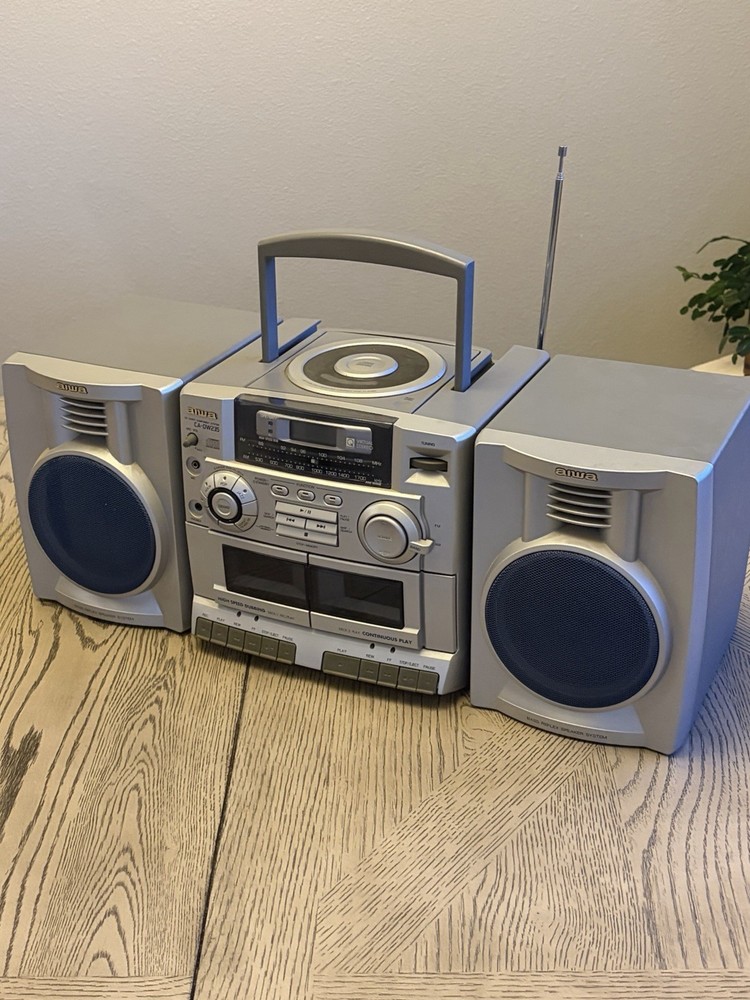 Aiwa CD Carry Component System stereo CA-DW235 Original Ghetto Blaster 80’s