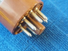 NOS NIB Sylvania 6V6GTA Vacuum Tube USA VTG – Brown Base Smoked Glass Gm Tested
