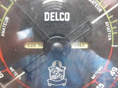 UNIQUE, UNKNOWN 1937 DELCO RU-1142 CONSOLE in a TABLETOP 8 TUBE RADIO-SERVICED