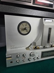Akai GX-77 Stereo Reel to Reel Tape Recorder, will need repairs