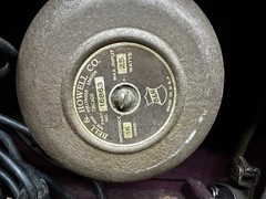 Vintage 1940s Bell & Howell Speaker With Cabinet 17”x16”x 10”1/2″ Speaker 12″