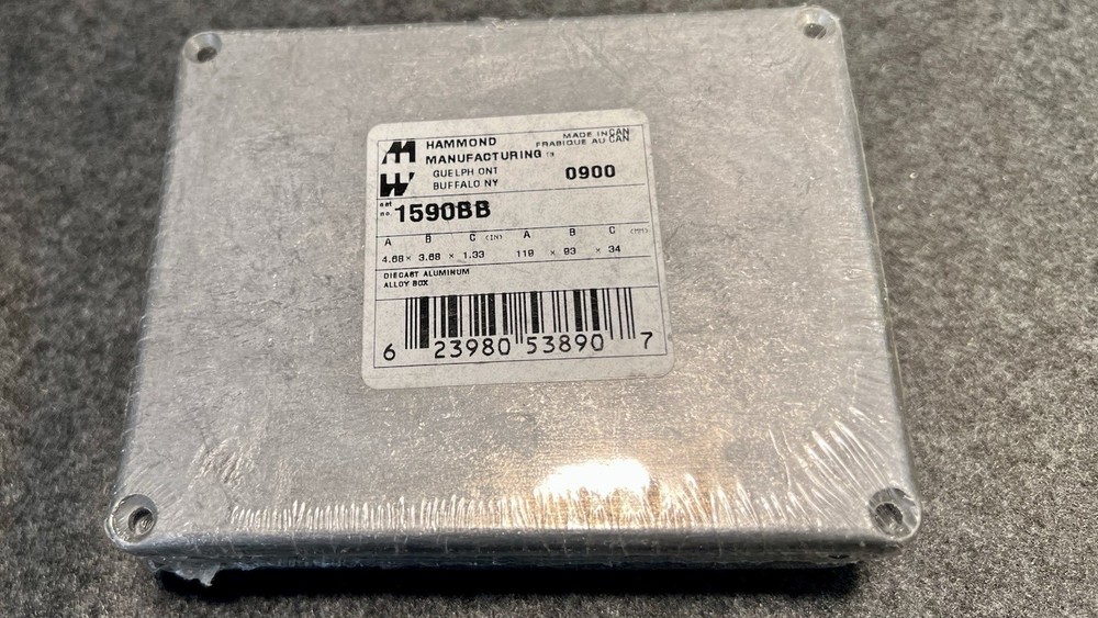 Hammond 1590BB Chassis Box