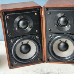 Realistic Minimus 7W Walnut Speakers Pair Recapped Tested 5-Way Posts
