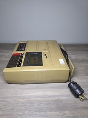 Califone 5270B Cassette/Tape Player/Recorder Vintage Portable A/V Audio UNTESTED