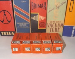 (1) 1950s Blackplate 12AX7 Tubes By Canadian Marconi/GE Tested On TV7-D/U Tester