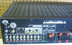 Vintage KENWOOD AUDIO/VIDEO STEREO RECEIVER KR-V87R.. Powers up/ Lights up/