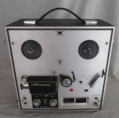 ORIGINAL Akai 1710W Reel to Reel Tape Player TURNS ON