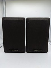Set of Vintage Realistic Minimus 7W Speakers 40-2039A Walnut Wood 8 Ohms 40W Max