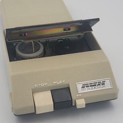 NOS Rare VTG AUDIOVOX Cassette/8-Track Adaptor/Convertor MODEL CA-1 (UU) Japan