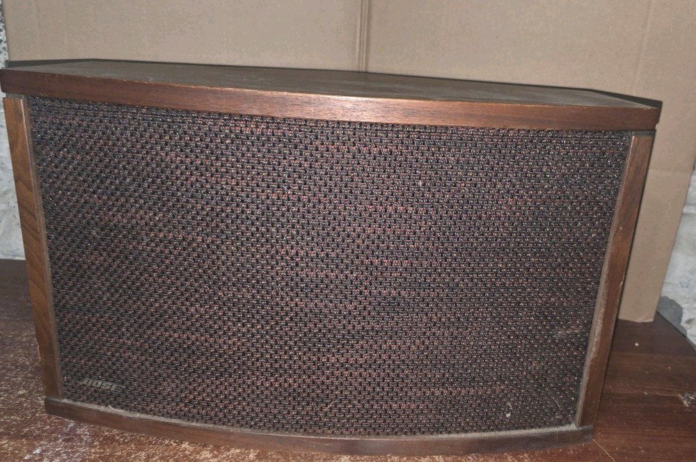 Bose 301 Series iii Speaker
