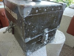 Vtg Aeronautical Radio Metal Carry Case, Olive Brown Unknown Brand