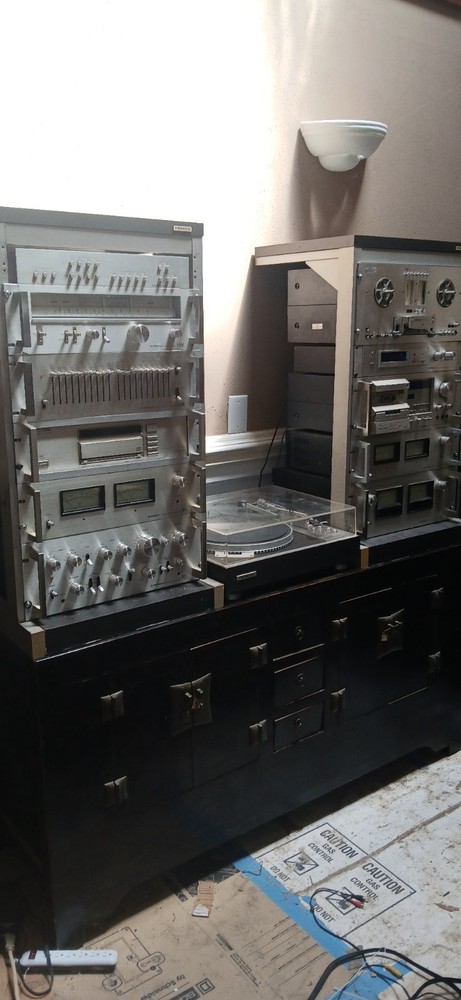 Pioneer SPEC 1 & SPEC 4 w/ two LOADED JA-R1 Racks